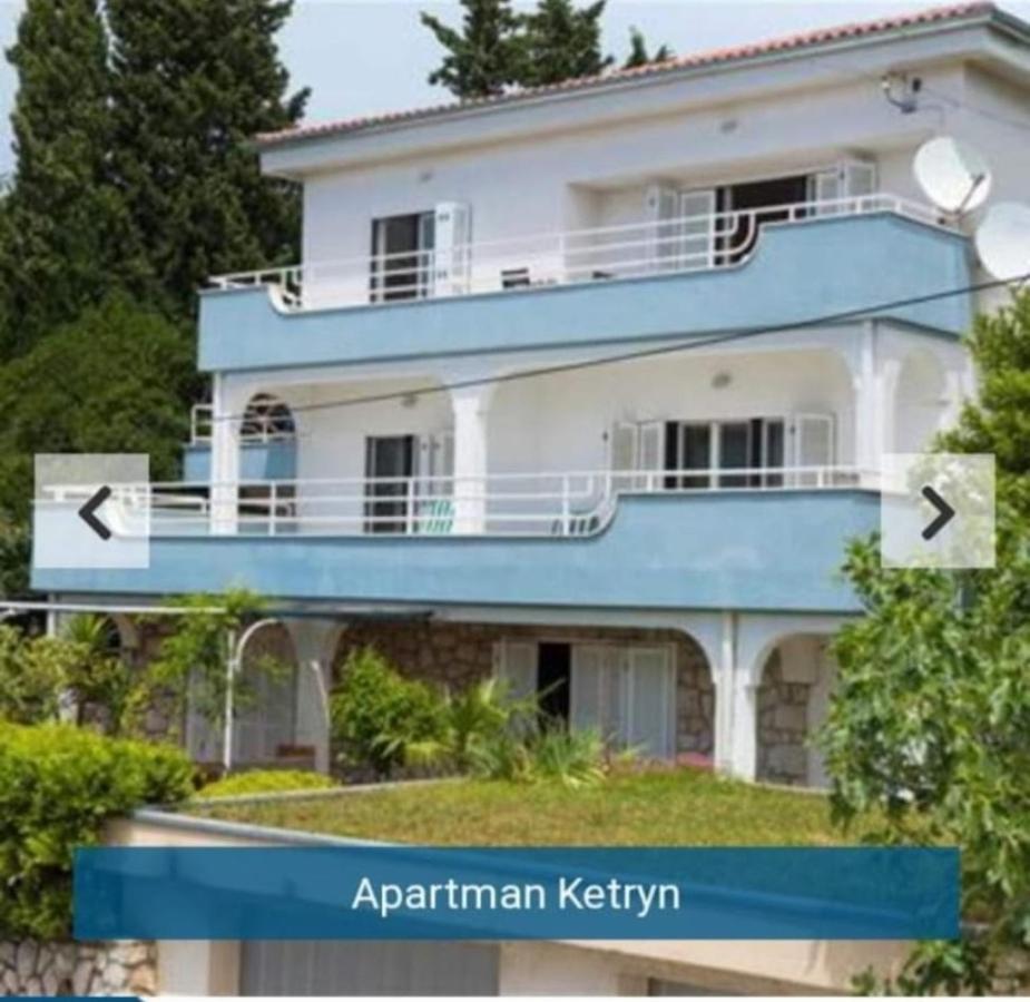 Apartmani Ketryn Crikvenica Exterior photo