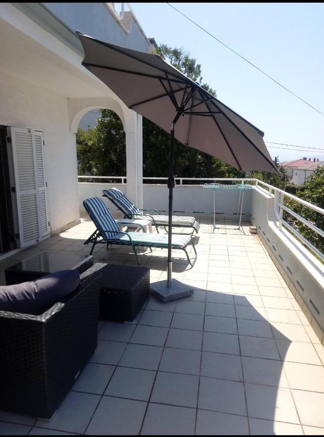 Apartmani Ketryn Crikvenica Exterior photo